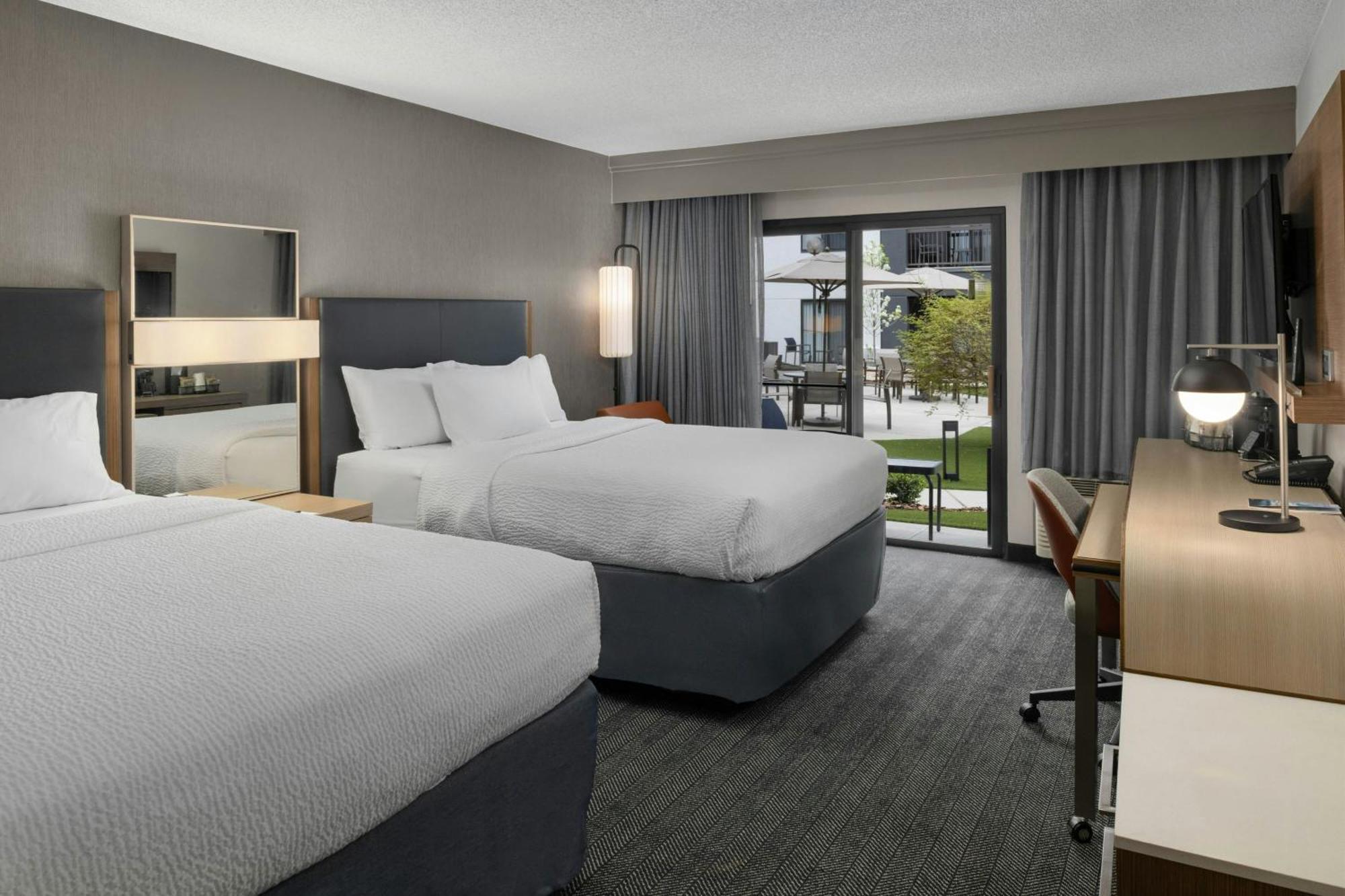 Courtyard Boise Downtown Hotel Exterior photo